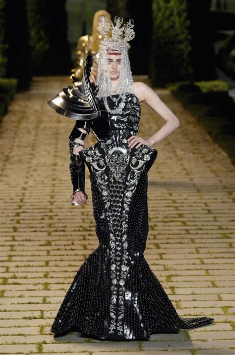 galliano for dior ss 2006 couture|christian dior runway.